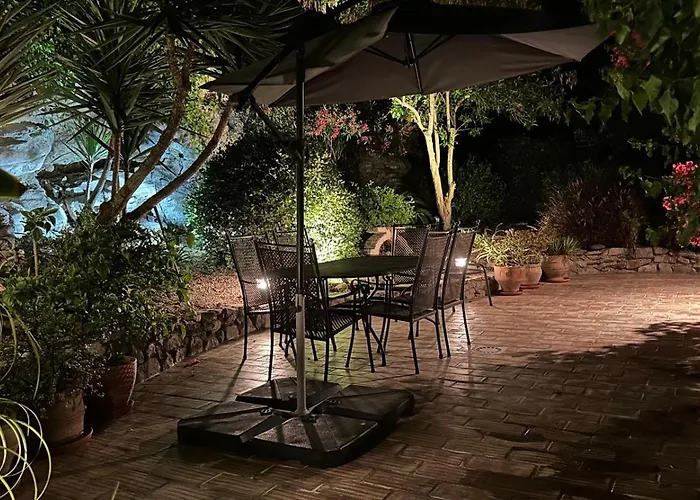 度假居 Casa Flores - Townhouse With Garden 塔维拉