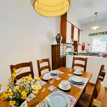 Tatil Evi Casa Flores - Townhouse With Garden