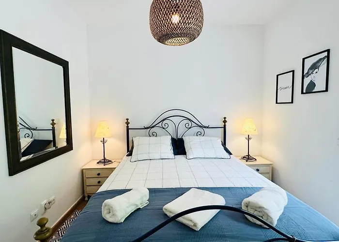 Holiday home Casa Flores - Townhouse With Garden