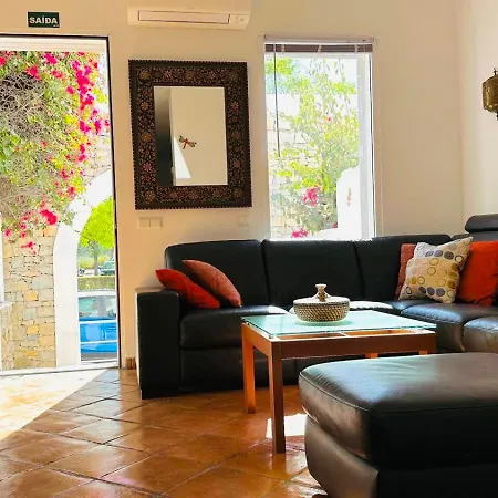 Casa Flores - Townhouse With Garden